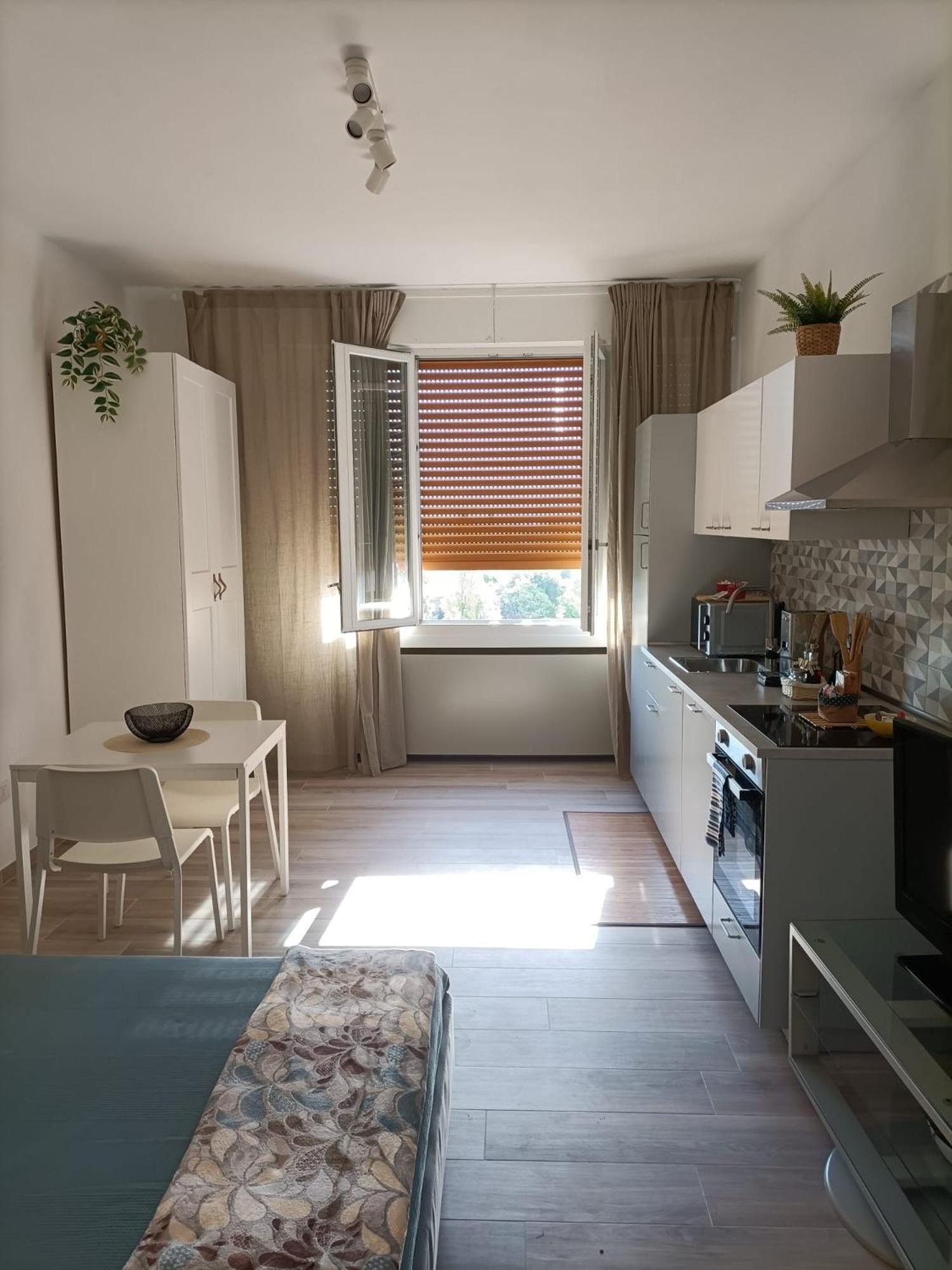 Appartamento Daisy - Parma Exterior photo